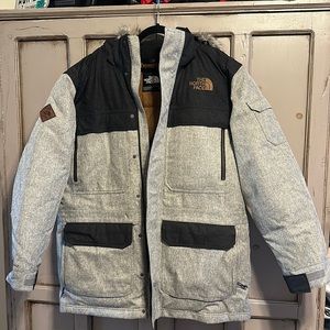 Heathered Grey and Black Men’s North Face McMurdo Parka with Removable Hood